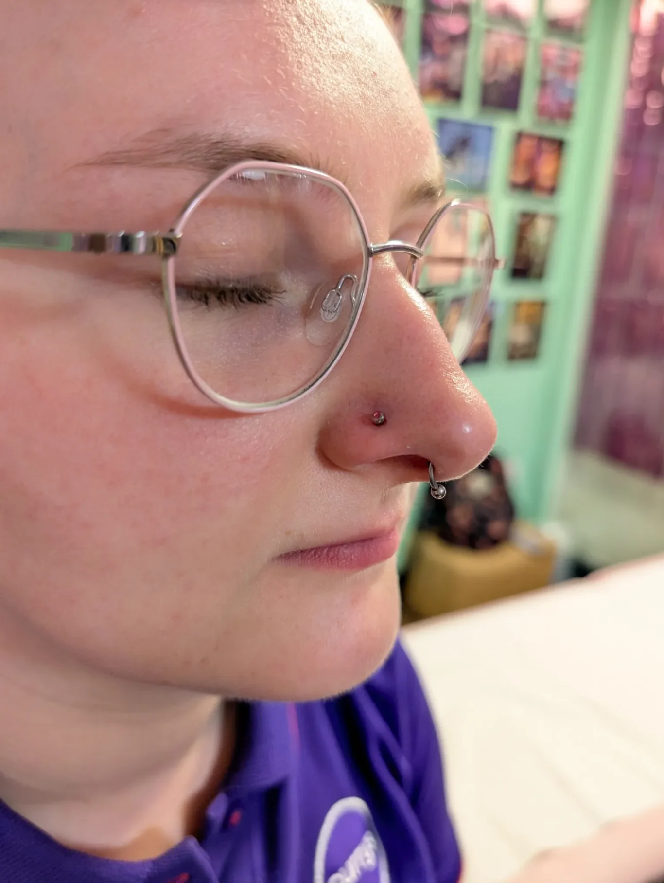 Nostril piercing / Nose piercing