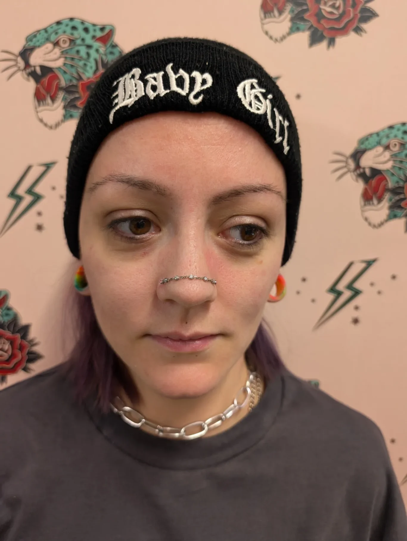 Double Nose/Nostril Piercing with nose chain
