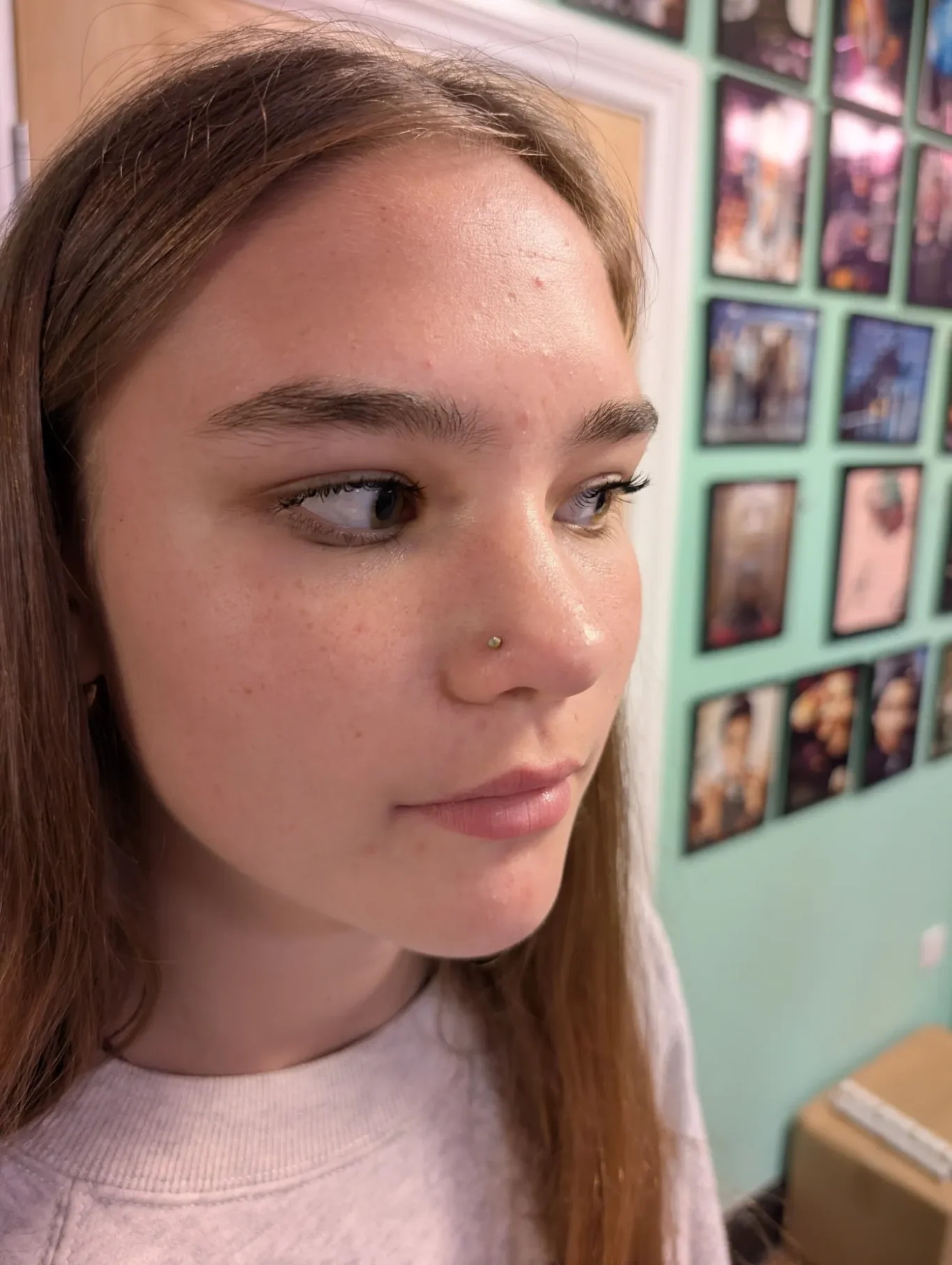 Nostril piercing / Nose piercing
