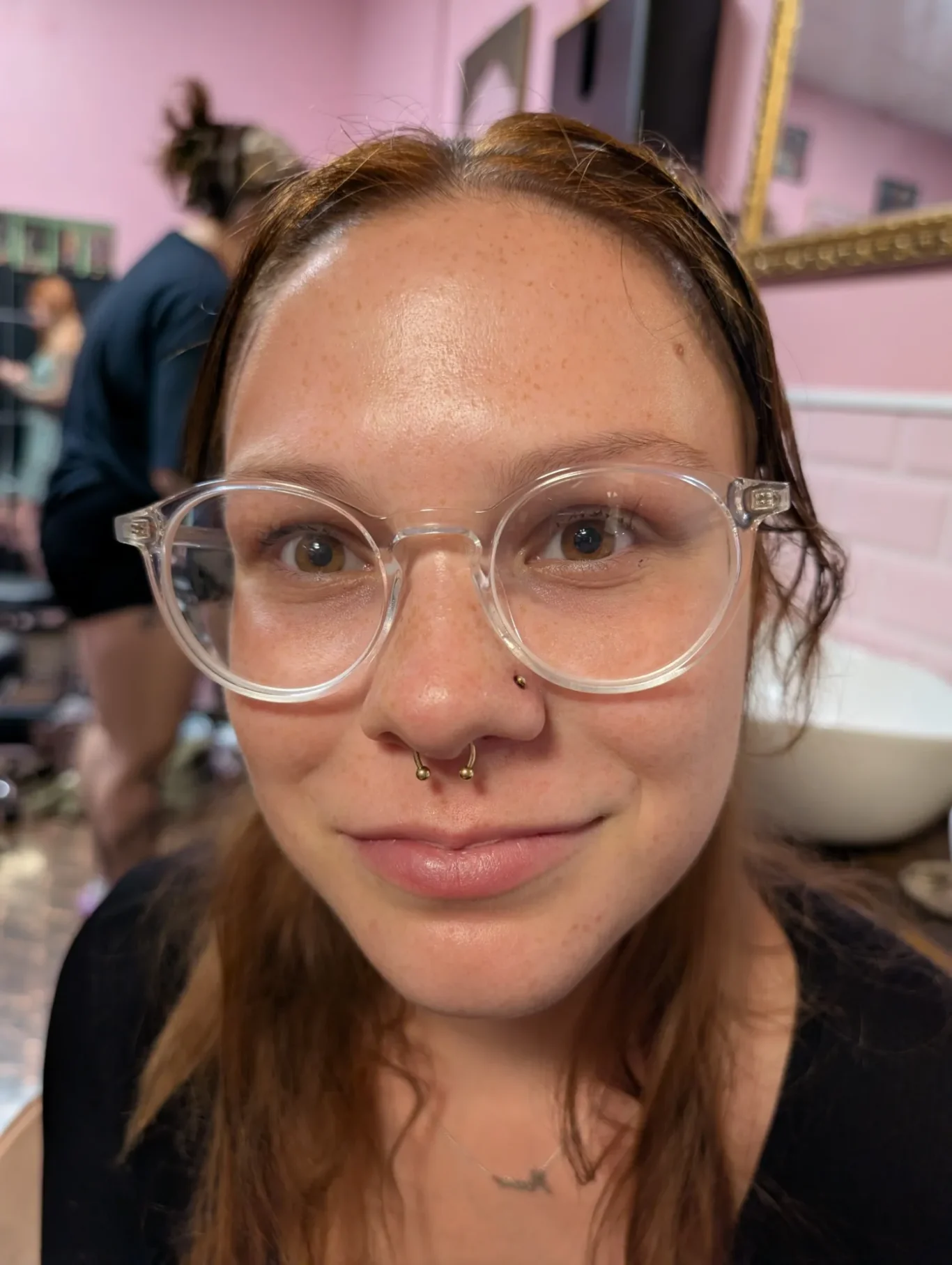 Nostril piercing / Nose piercing & Septum Piercing