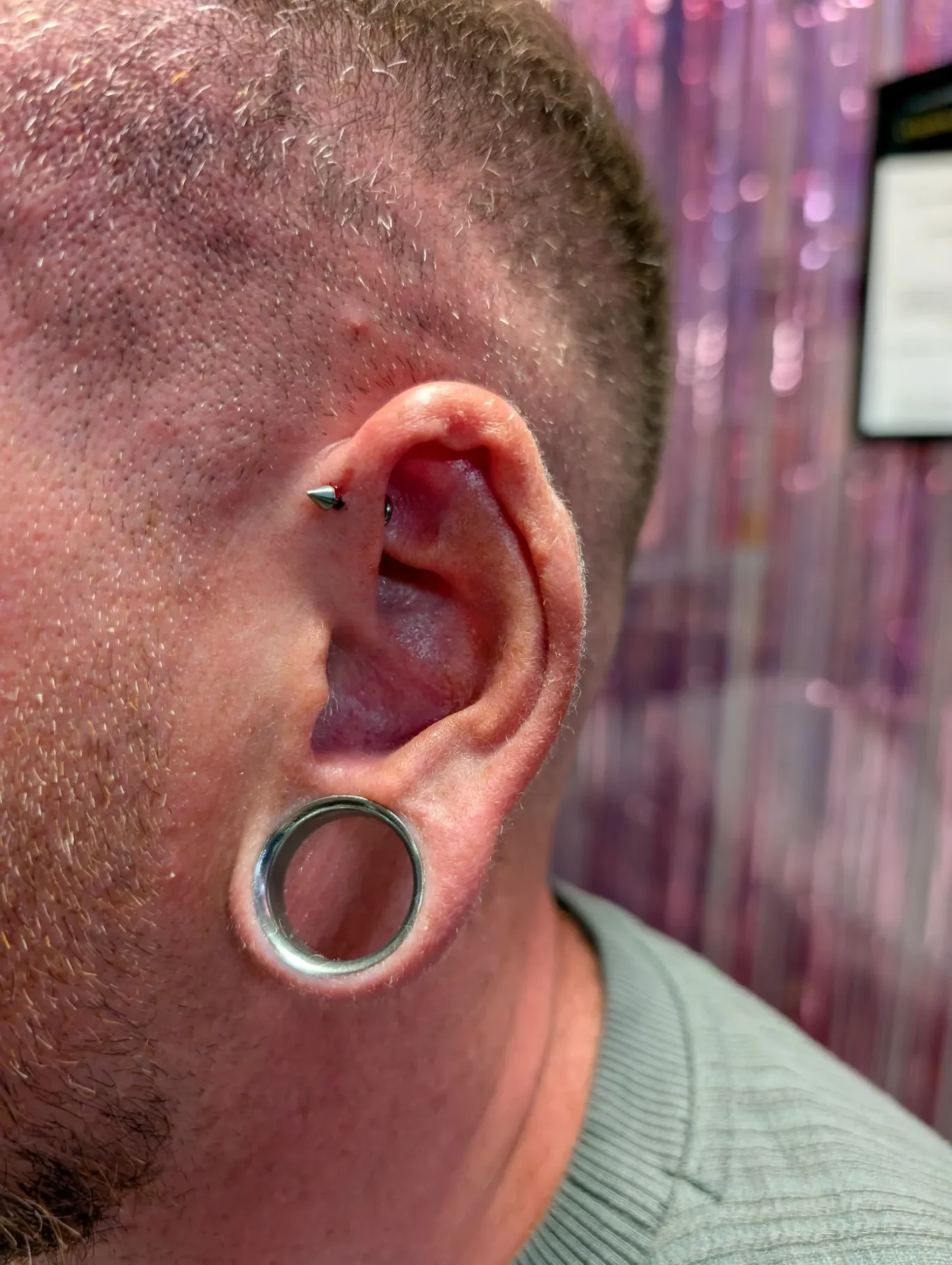 Forward Helix with Spiked Labret