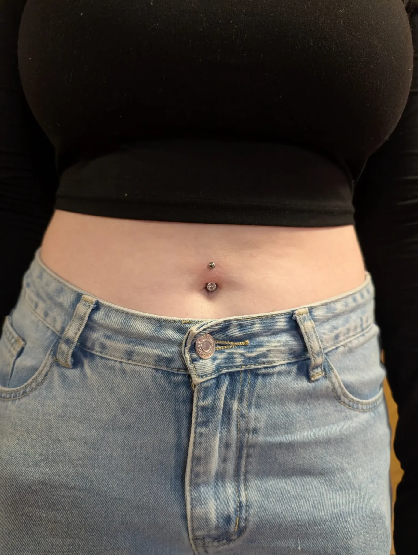 Naval / Belly Button Piercing