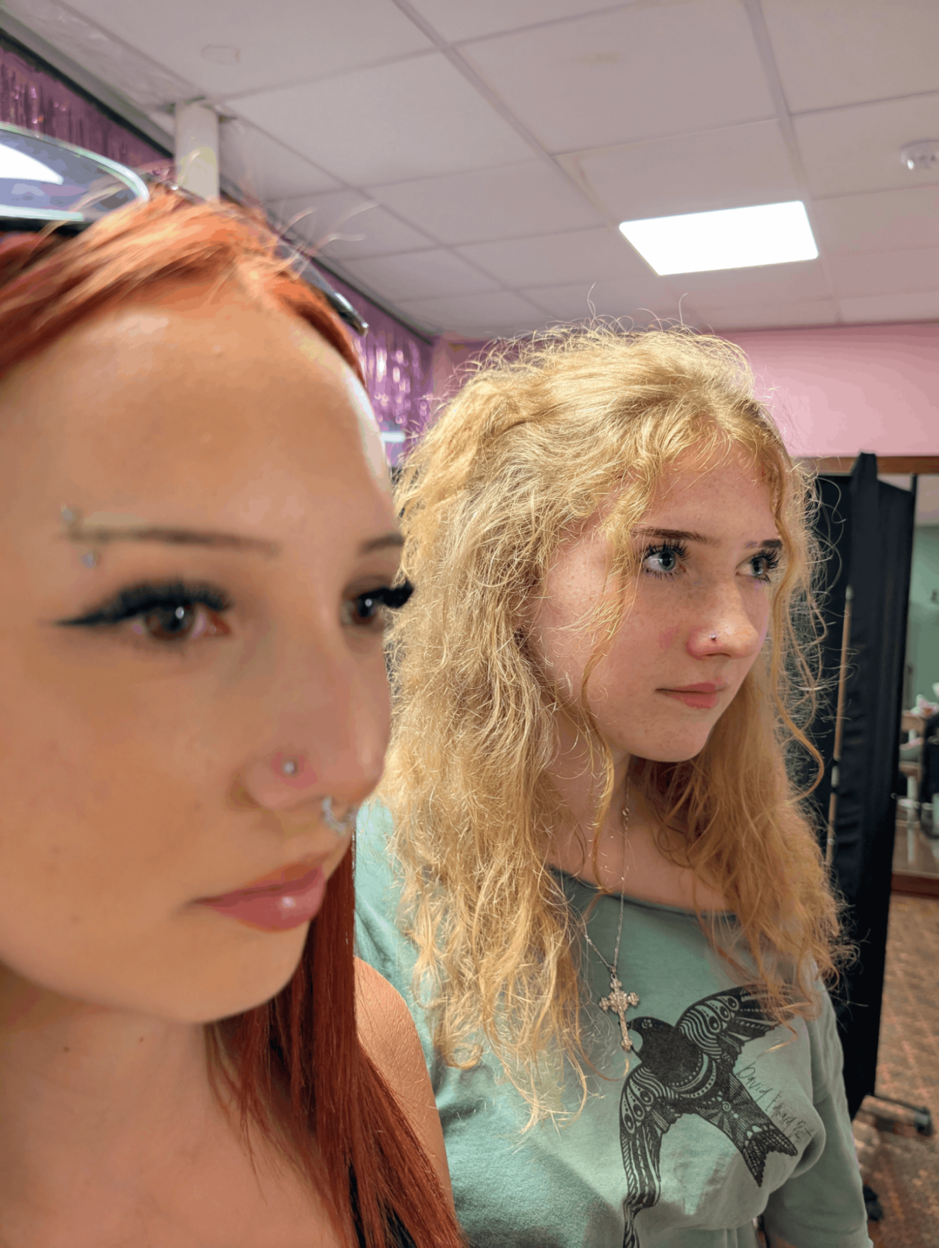 Nostril piercing / Nose piercing