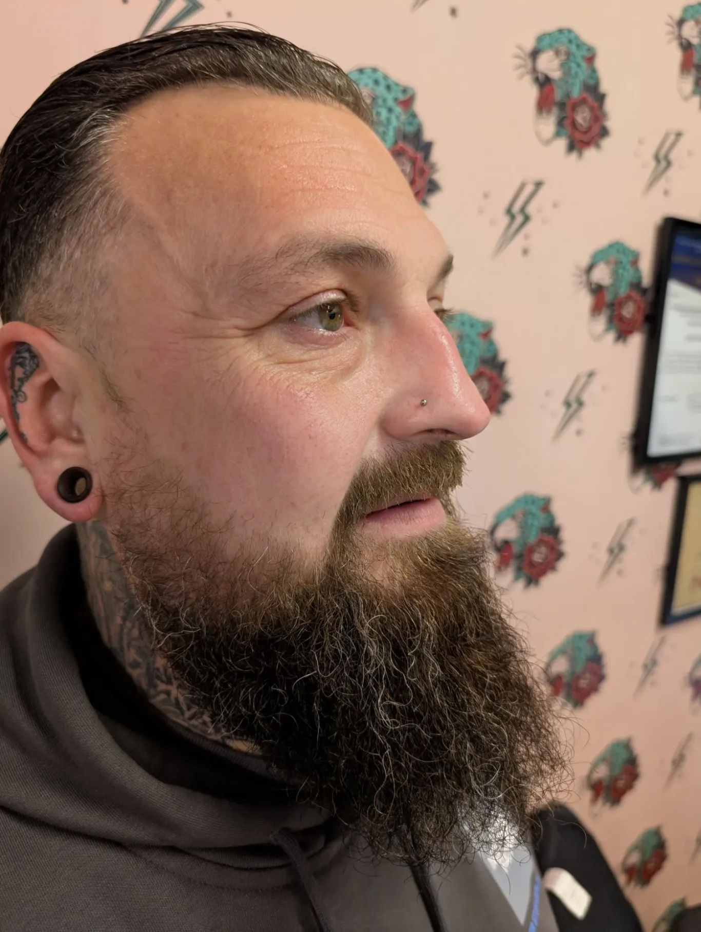 Nostril piercing / Nose piercing