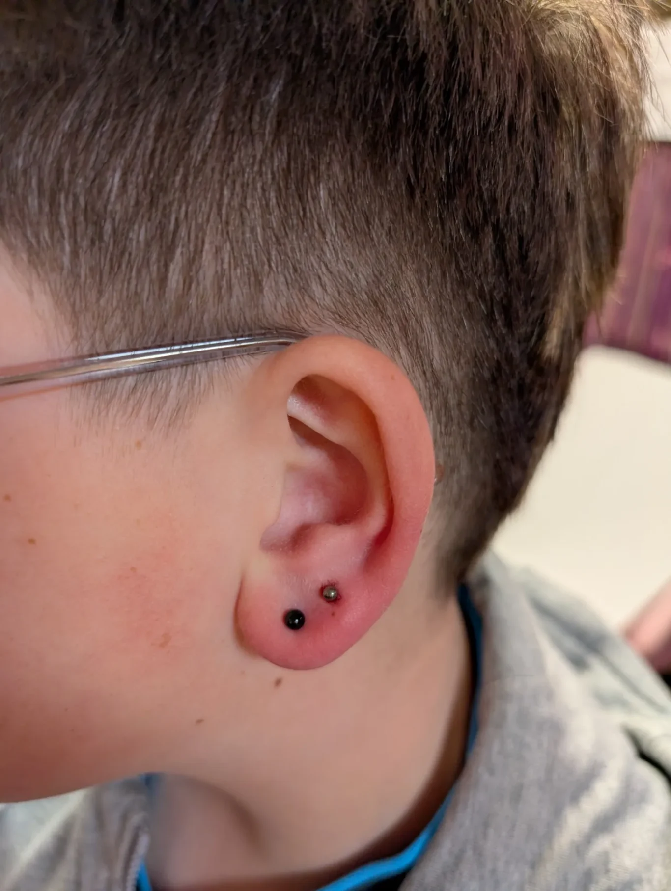 Ear lobes Seconds Piercing